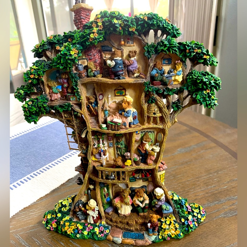 Boyds Bears Tree House